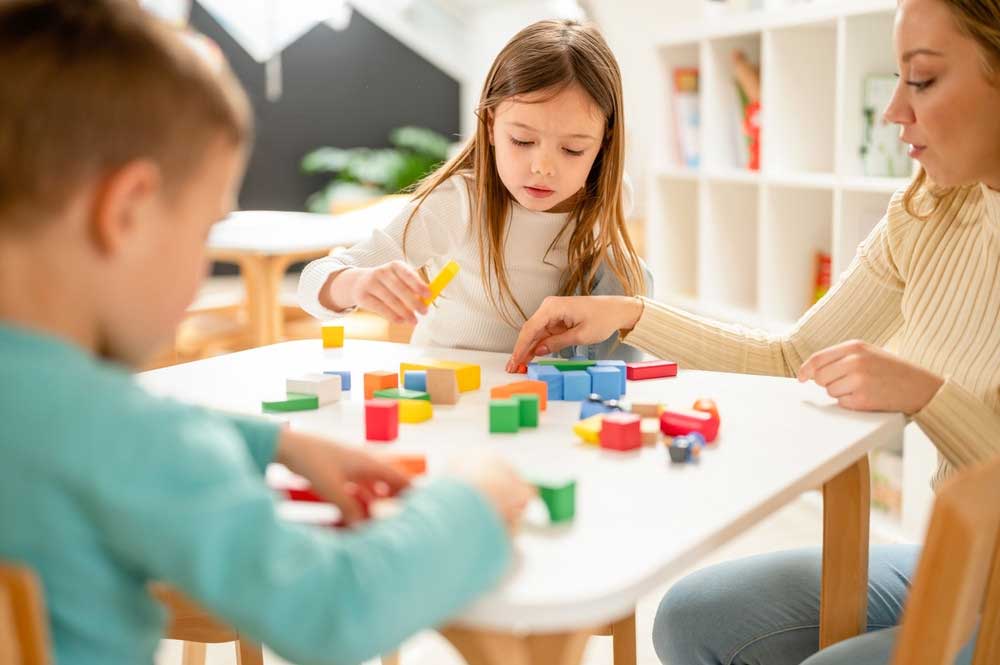 Harmónia a kicsik fejlődésében – Hogyan segít a családi bölcsőde?