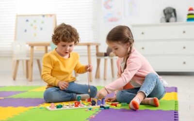 A gyermekközpontú fejlődés titka – Mit nyer Montessori családi bölcsődével?